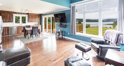 Spacious Home with Stunning Ocean Bay Views