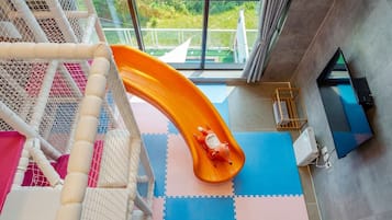 Basic Room, 1 Bedroom (C201) | 1 bedroom, WiFi (free)