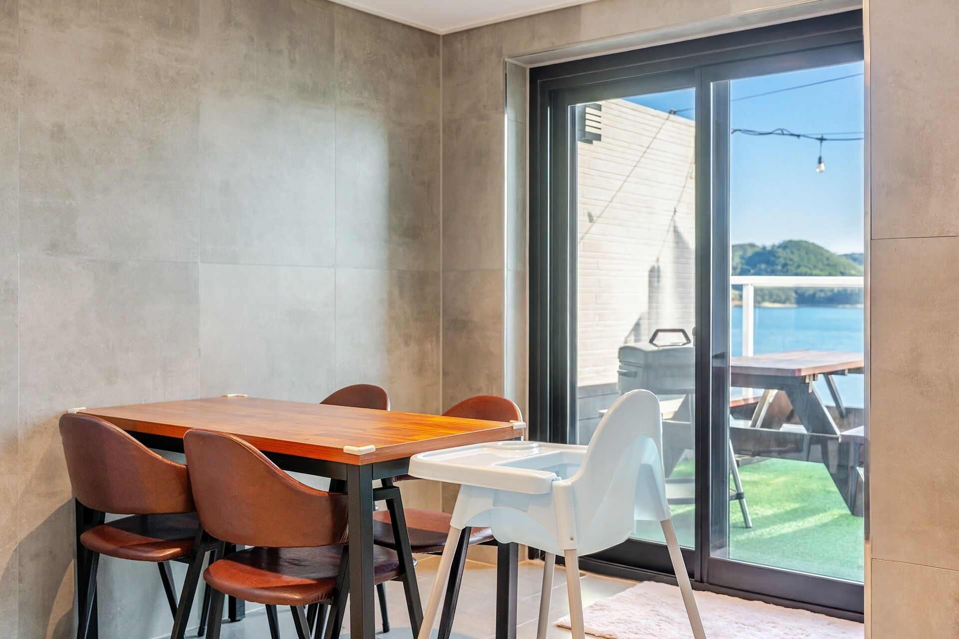 Basic Room, 1 Bedroom (A103) | 1 bedroom, WiFi (free)