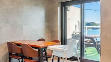 Basic Room, 1 Bedroom (A103) | 1 bedroom, WiFi (free)