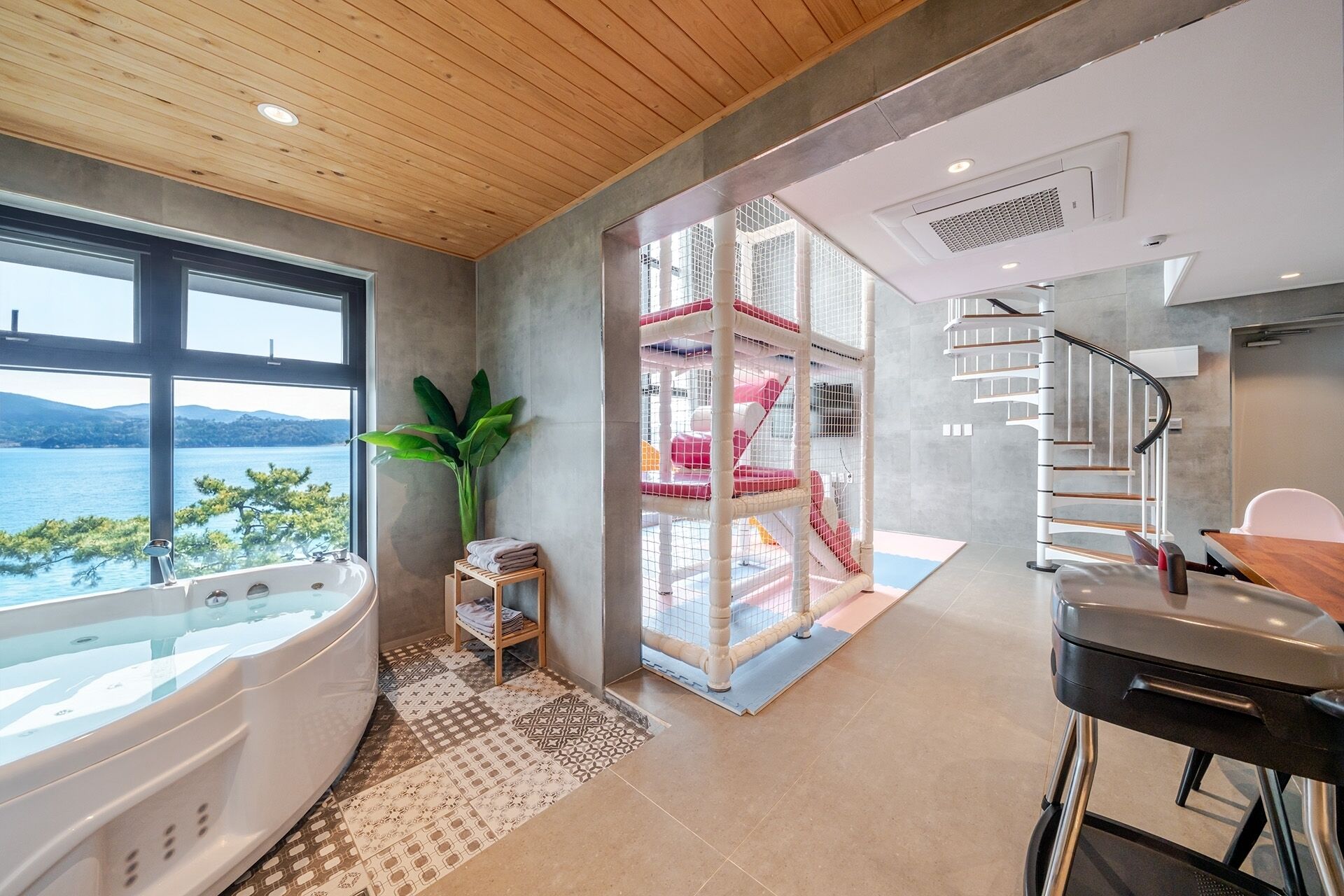 Habitación básica, 1 habitación (C201) | 1 habitación y wifi gratis 