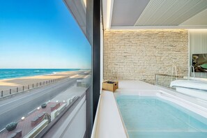Basic Room, 1 Bedroom (White (Spa)) | 1 bedroom, free WiFi - Gangneung Stay108 (Gangneung)