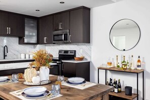 Microwave, oven, stovetop, dishwasher - Luxury Two‑Story Penthouse Loft | Steps to BMO Field & World Cup Action (Toronto)