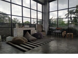 Unclassified image, 4 of 27, button - D'primahotel Yogyakarta (Yogyakarta City)