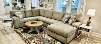 Newly renovated 3-bedroom home with backyard & space for the family