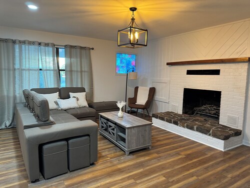 Cozy 3-bedroom house in charming High Springs