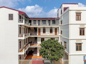 Unclassified image, 2 of 35, button - Sao Phuong Nam Hotel (Ninh Binh)