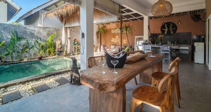 Jellyfish (3) 2BR for Groups,5 Min to Thomas Beach
