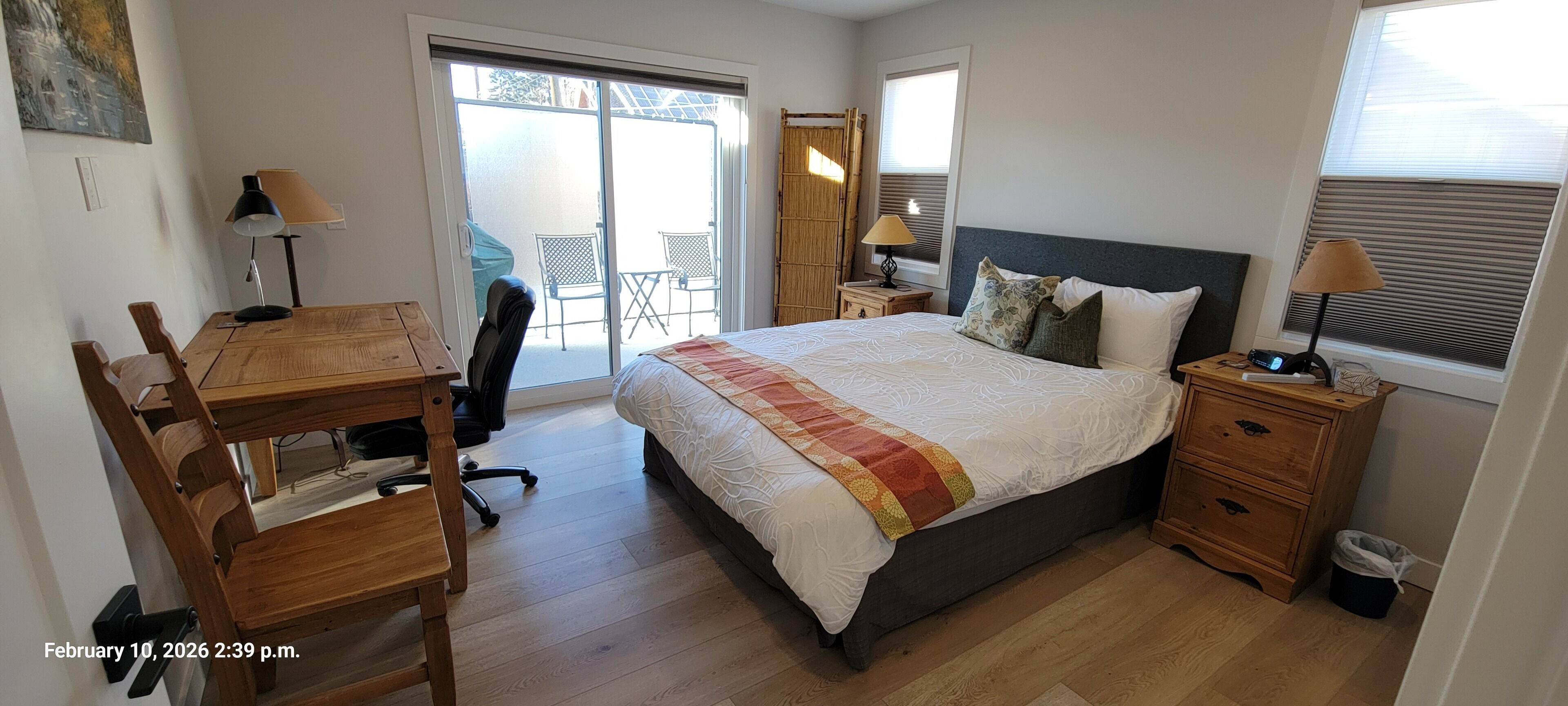 2 habitaciones, tabla de planchar con plancha y wifi gratis 