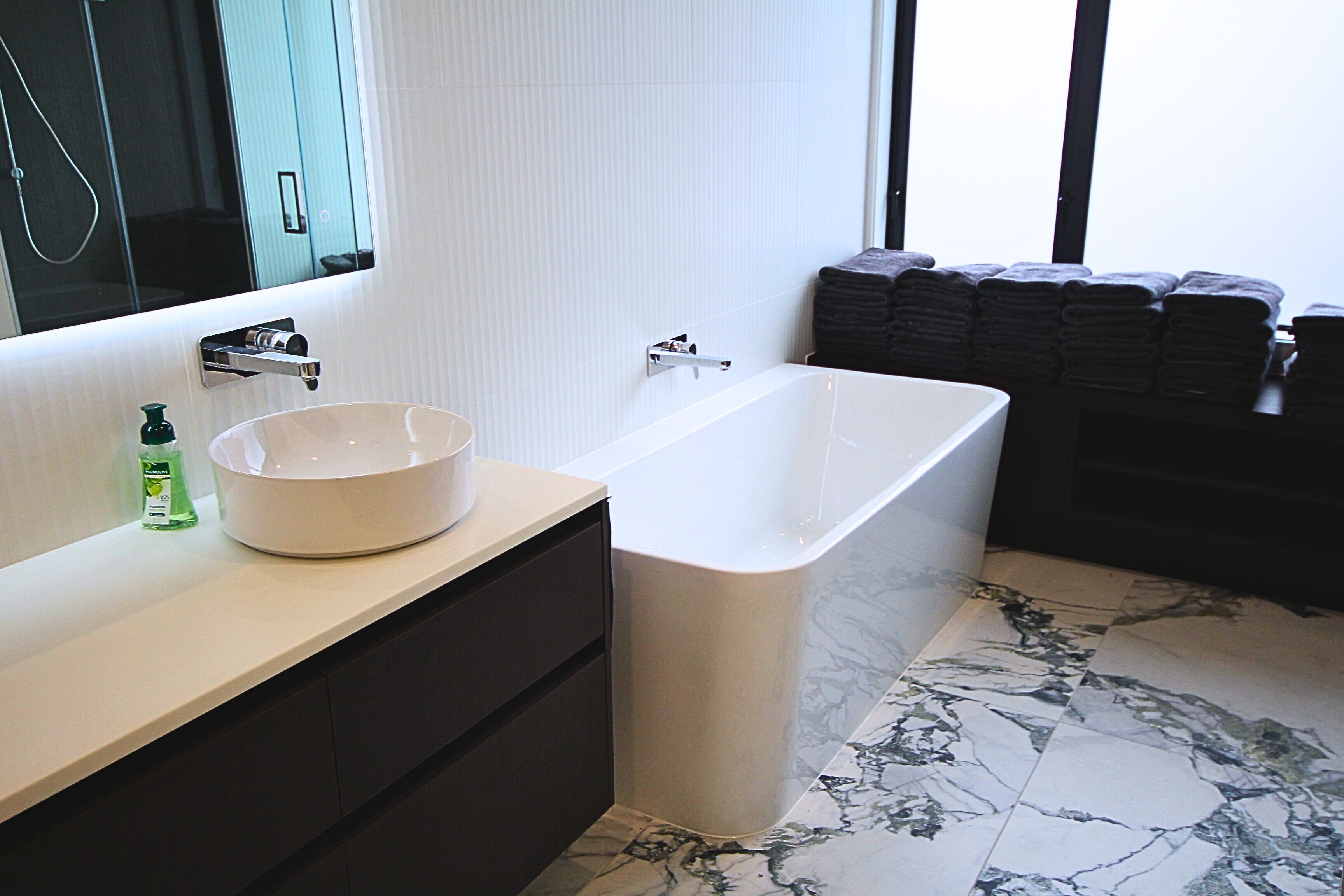 Luxury Apartment, City View