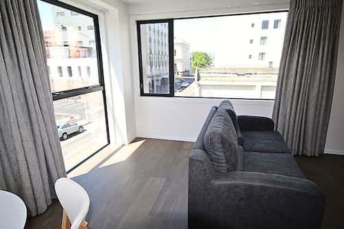 Luxury Apartment, City View | Interior
