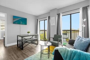 Living area - Trendy & modern condo -Rollercoaster view! (Orlando)