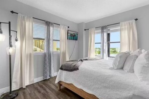 2 chambres, fer et planche à repasser, accès Internet, draps fournis