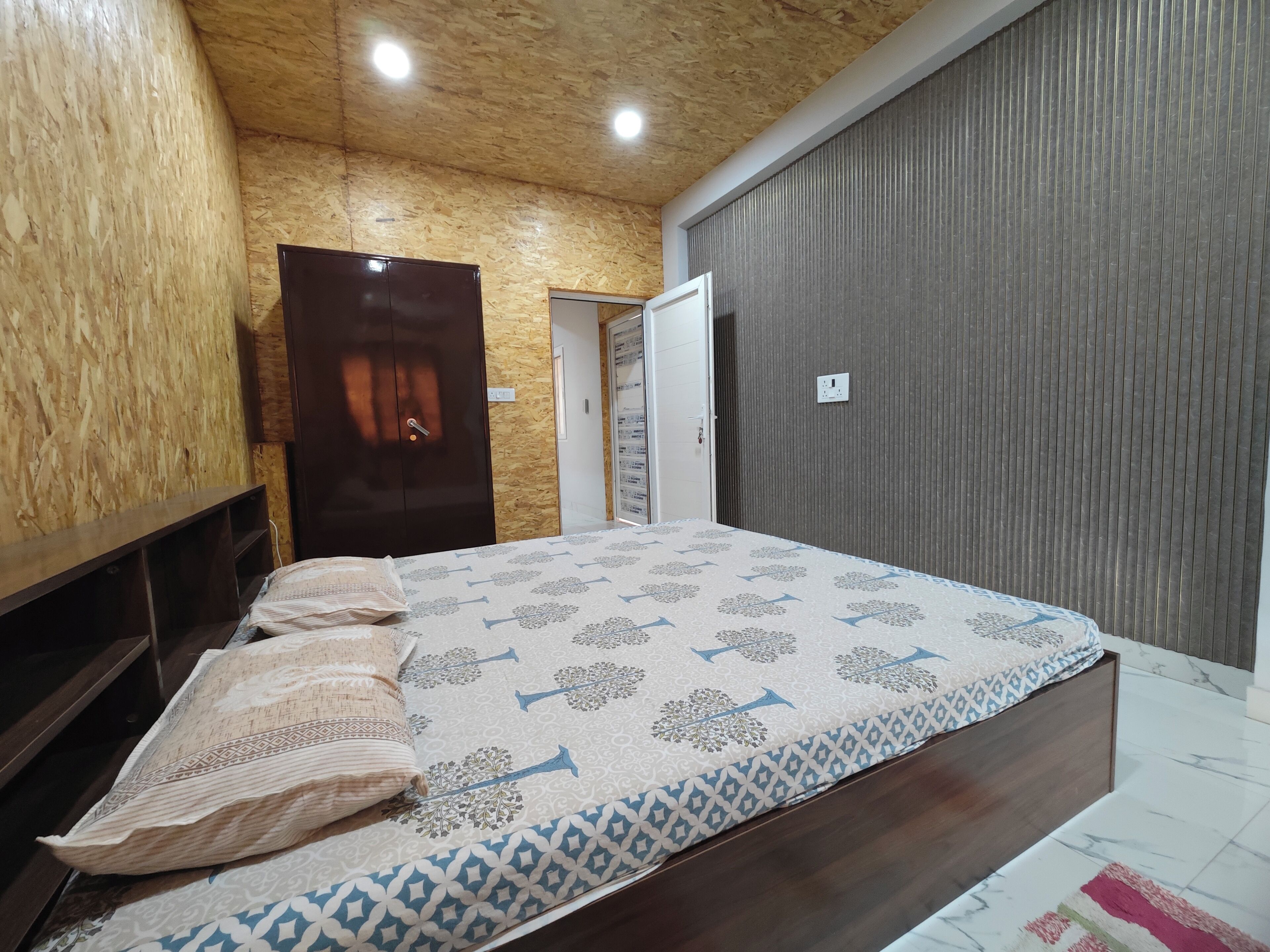 1 quarto, roupa de cama