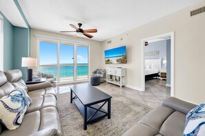 Living area - Seychelles 701 (Panama City Beach)