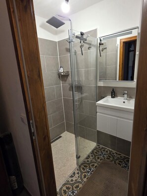 Imagen sin descripción, 2 de 12, botón