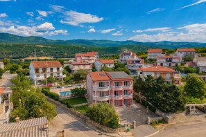 Exterior - Pool Apt 2 - Novi Vinodolski (Sea View), Novi Vinodolski, Croatia (Novi Vinodolski)