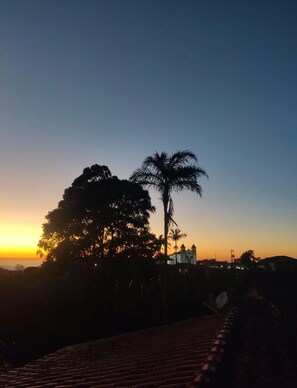 Suíte conforto, vista para a montanha