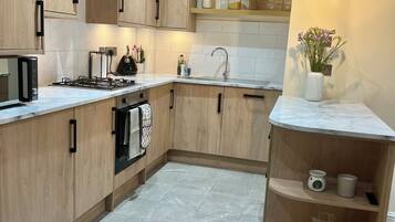 Microwave, oven, stovetop, dishwasher