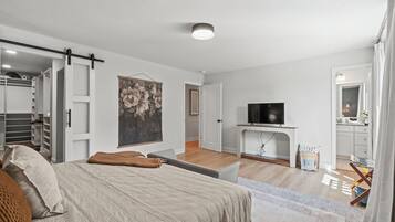 4 chambres, fer et planche à repasser, Wi-Fi, draps fournis