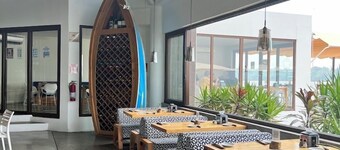 Rancho de 3 dormitorios en la Costa del Sol, La Paz. con aire acondicionado