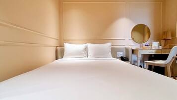 Standard Double Room | Living area