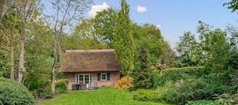 Cozy home in Paasloo with WiFi
