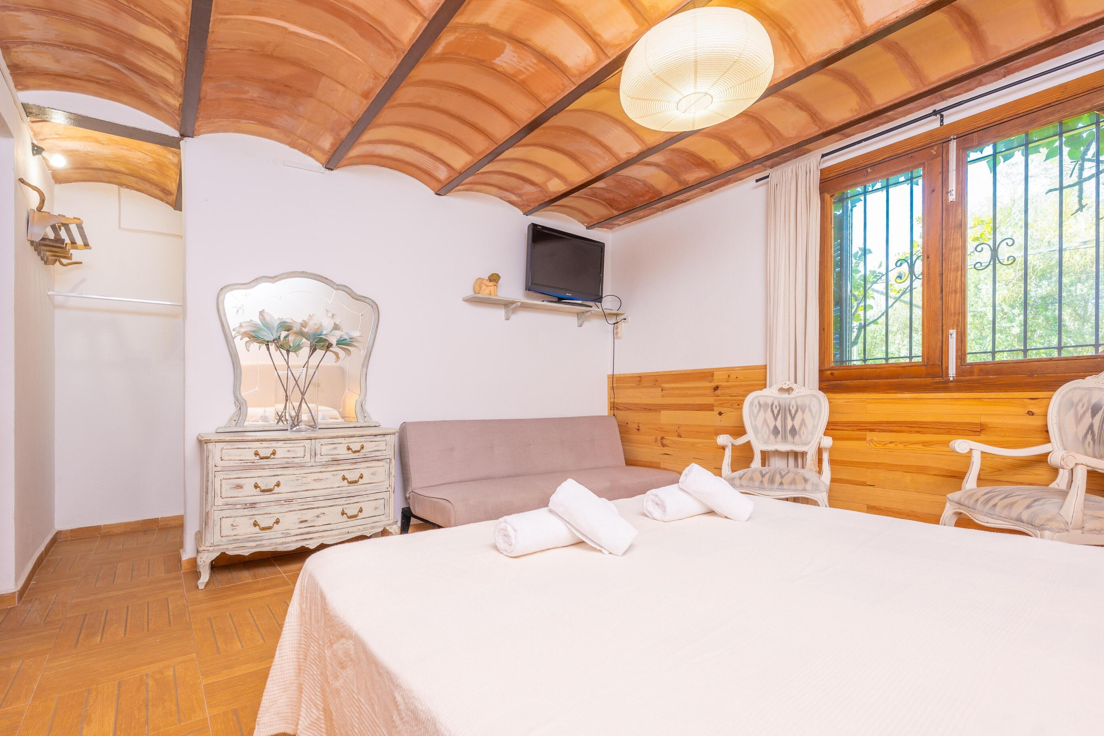 5 Schlafzimmer, Bügeleisen/Bügelbrett, kostenloses WLAN, Bettwäsche