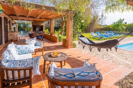 Outdoor dining. MIRABO - Villa with private pool and free WiFi