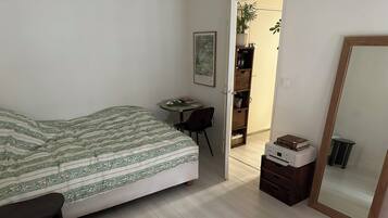1 chambre, accès Internet, draps fournis