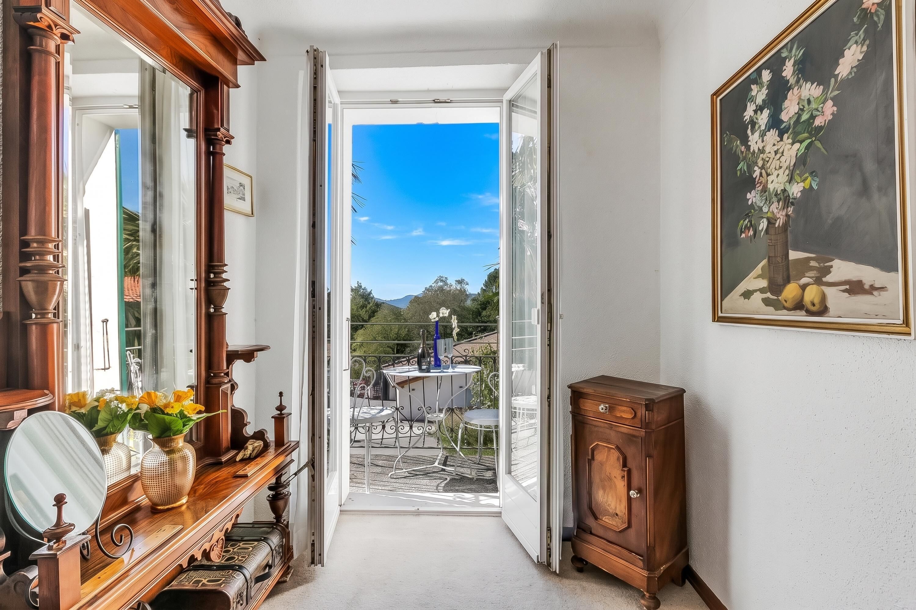 Nhà dành cho gia đình, 3 phòng ngủ, ban công (Casa Naima: Family House | Terrace &) | Nội thất