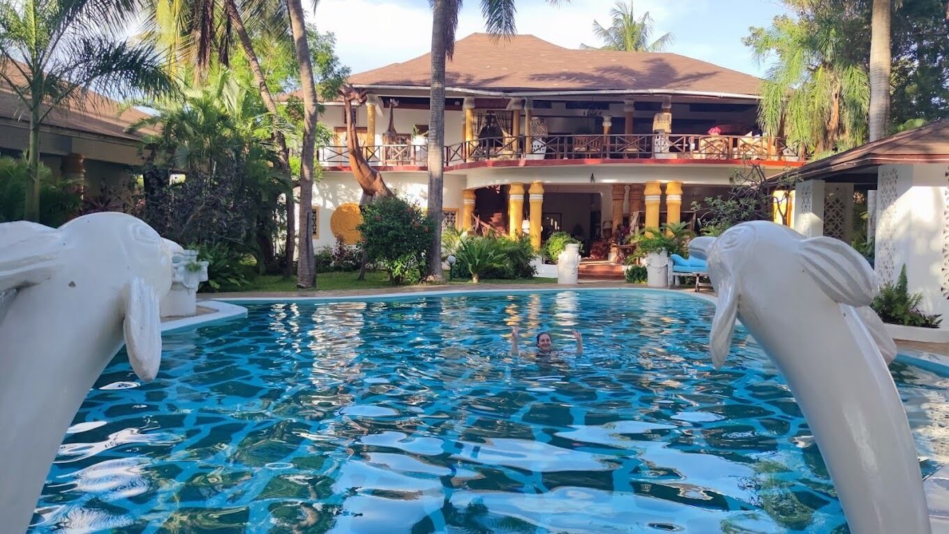 Hồ bơi ngoài trời 