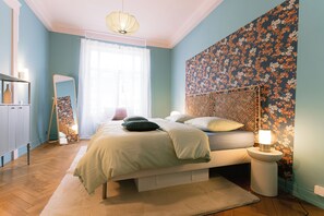 Unclassified image, 2 of 13, button - Vrbo Property (Metz)