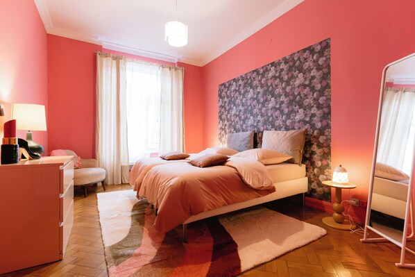 Unclassified image, 1 of 13, button - Vrbo Property (Metz)