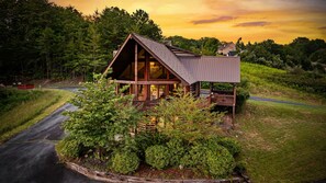 Exterior - #1 Family Escape•6 mins to BlueRidge•Views•FirePit (Blue Ridge)