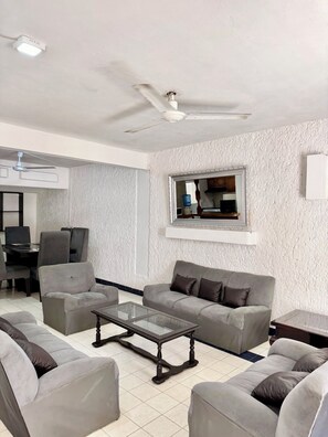 星評価なしの画像、2 / 12、ボタン