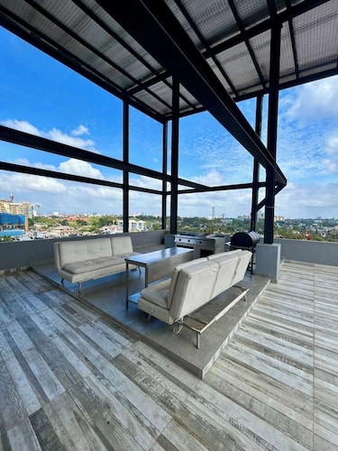 Luxury Apartment in Colombo