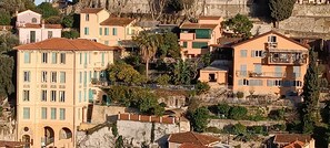 Unclassified image, 2 of 40, button - Beautiful and bright apartment with fantastic 180 degree sea views (Menton)