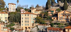 Unclassified image, 3 of 40, button - Beautiful and bright apartment with fantastic 180 degree sea views (Menton)