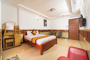 Unclassified image, 4 of 10, button - Collection O Son Lam-Phu Nhuan District (Thanh pho Ho Chi Minh)