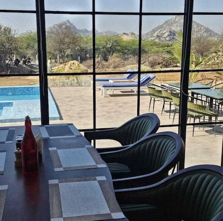 Dining. Jalsa Jawai