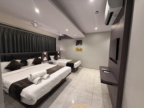 ห้องดีลักซ์ทริปเปิล, วิวเมือง