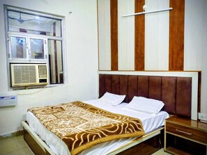 Unclassified image, 4 of 14, button - radhika comfort stay (Vrindavan)