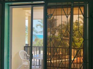 Deluxe Double Room, Balcony, Partial Sea View | Interior