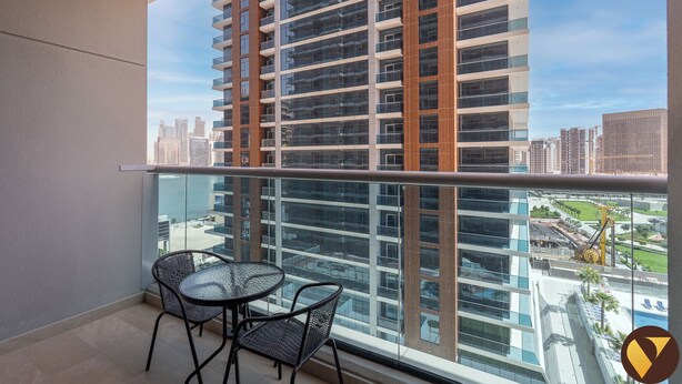 Business Studio, 1 Katil Raja (King) dengan Katil Sofa, Balcony, City View | Balkoni