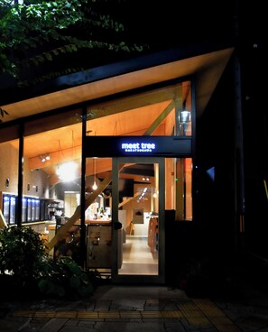 Oklassificerad bild, 5 av 18, knapp