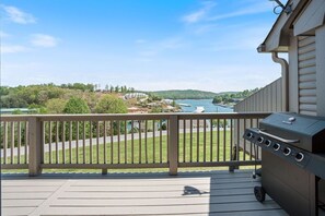 Property grounds - Norris Cove Retreat | Spacious Lakeside Living! (LaFollette)