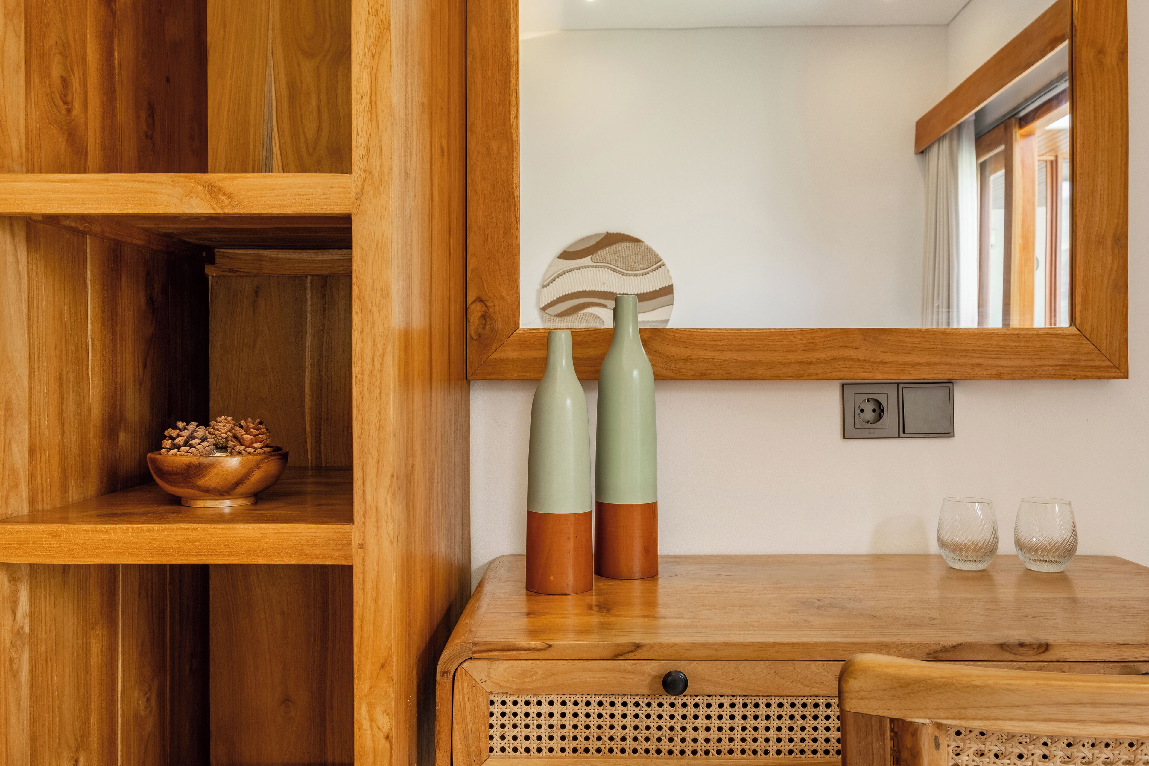 Villa – deluxe, 2 soverom, badekar | Strykejern/-brett, wi-fi (inkludert) og sengetøy