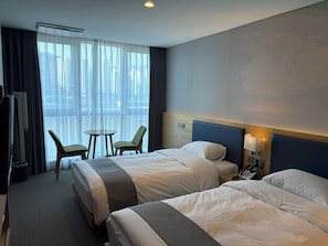 Standard Twin Room, City View - CENTUMSUITE HOTEL (Busan)