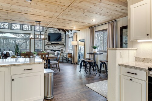 Trails, Golf & Beaches! Luxe Innsbrook Resort Stay